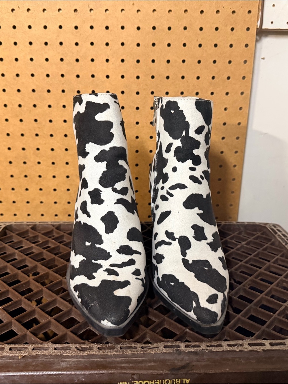 Versona Black & White Cow-Print Ankle Booties